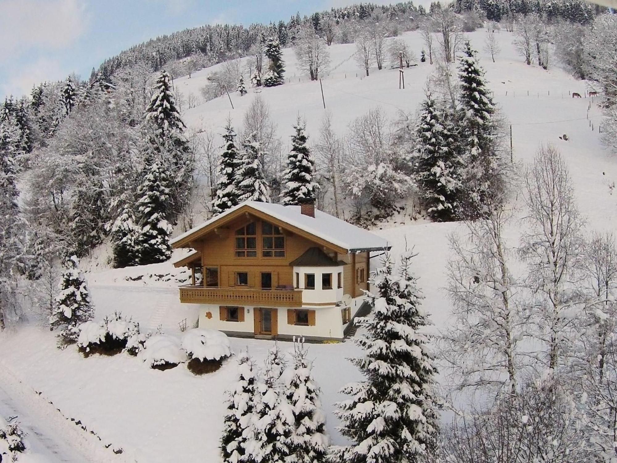 Chalet Huski Viehhofen ザールバッハ・ヒンターグレム エクステリア 写真