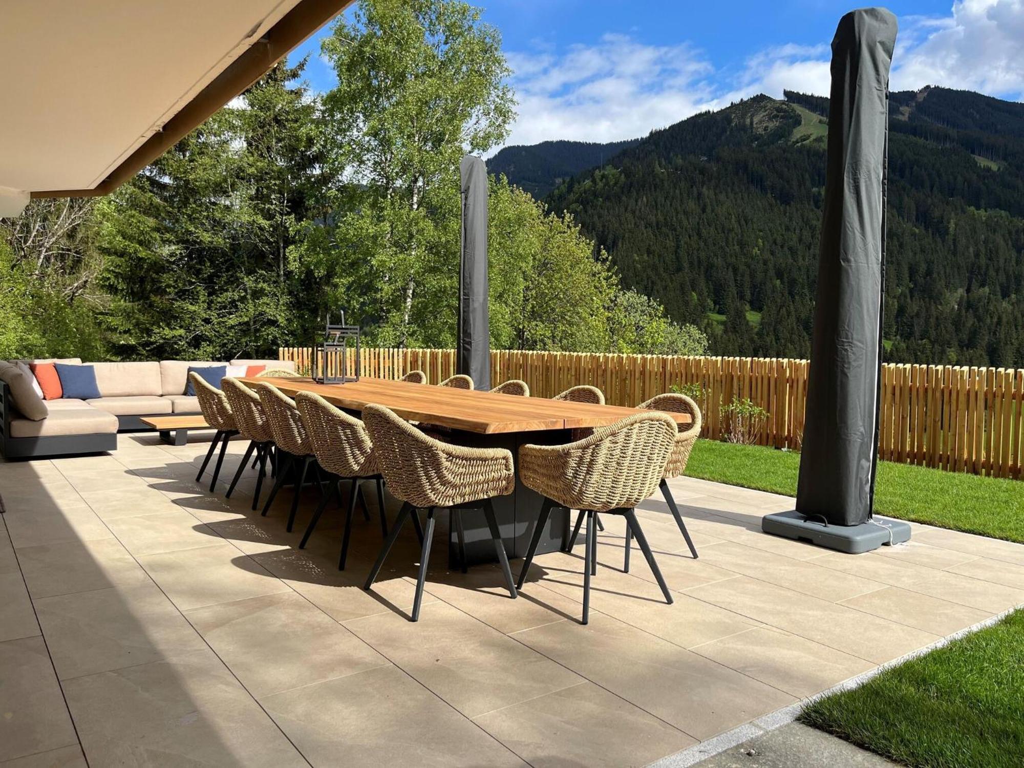 Chalet Huski Viehhofen ザールバッハ・ヒンターグレム エクステリア 写真
