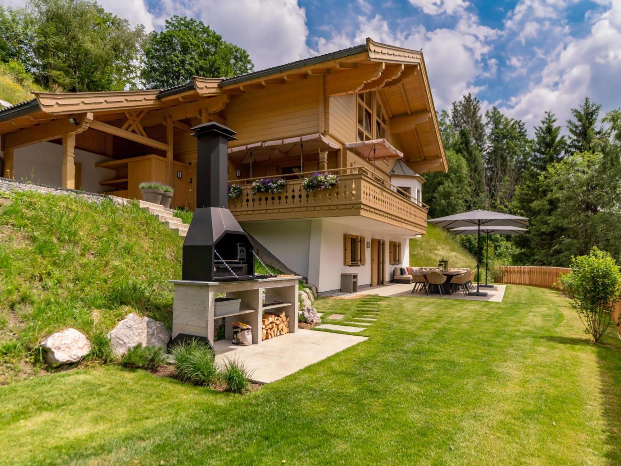 Chalet Huski Viehhofen ザールバッハ・ヒンターグレム エクステリア 写真
