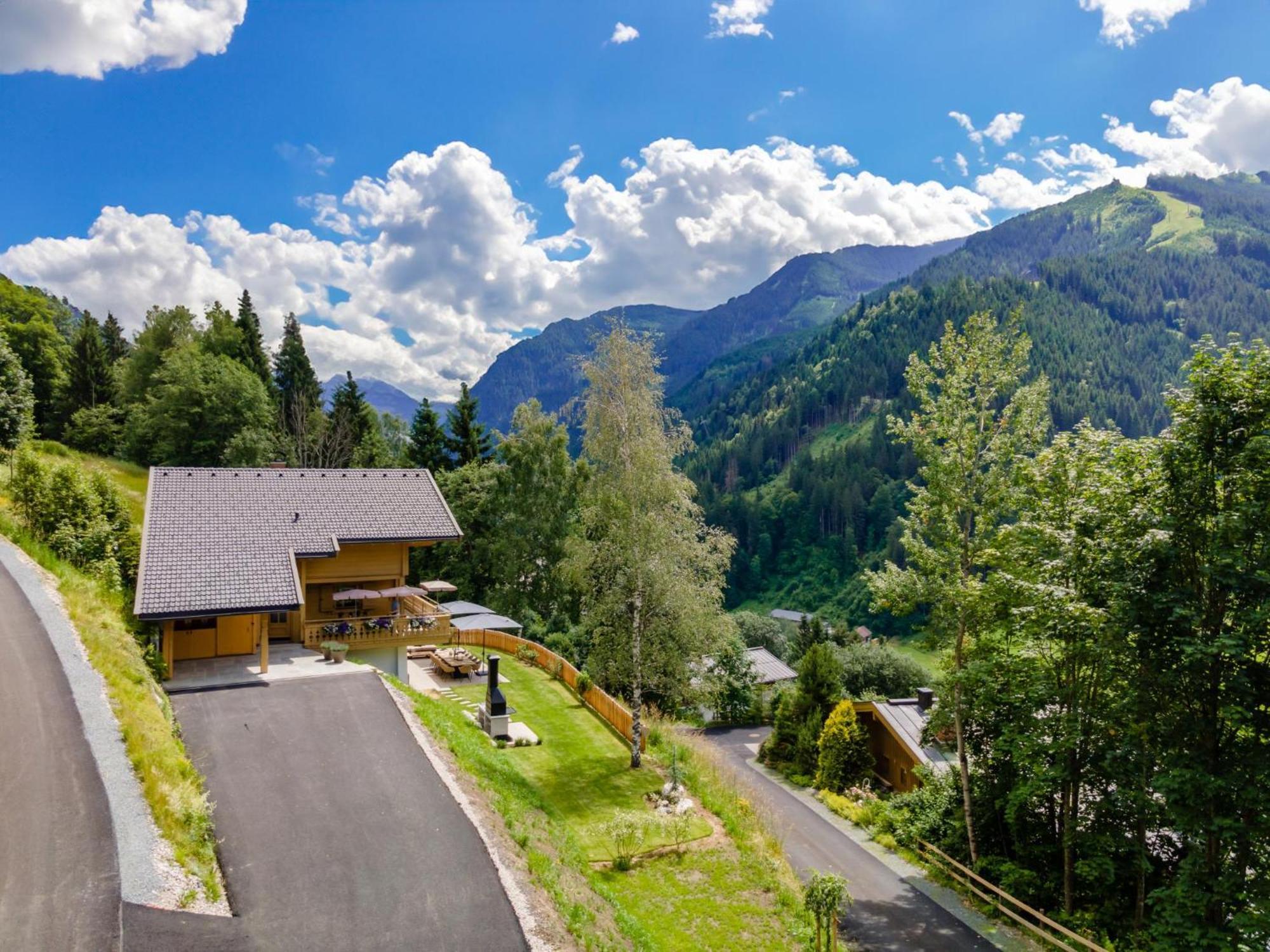 Chalet Huski Viehhofen ザールバッハ・ヒンターグレム エクステリア 写真